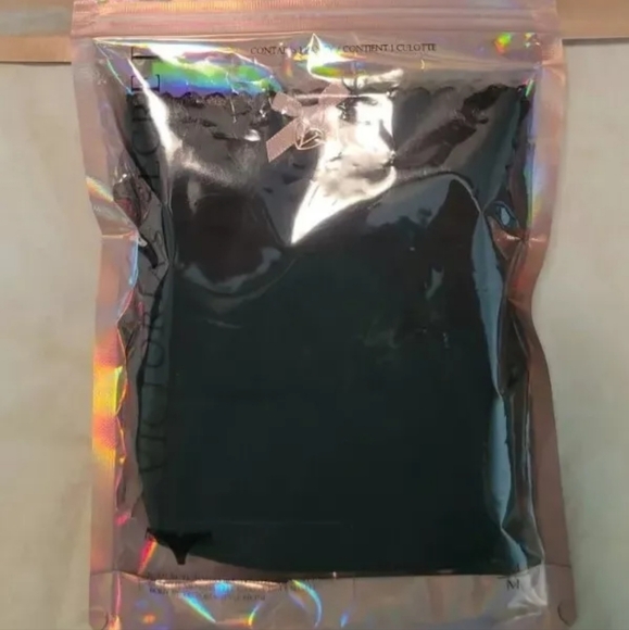 Victoria's Secret VS Body by Victoria Smooth period Lace Trimmed Bikini Panty M - Picture 8 of 10